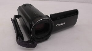 Filmadora canon hf-r800 de filmagem pequena e usada com grande poder a companheira ideal para o videomaker.