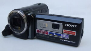 Filmadora sony hdr-pj30 para criadores de conteúdo entrada microfone seminova com slot para cartão