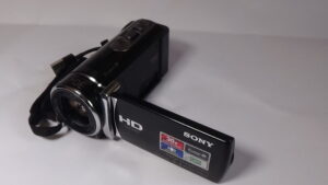 filmadora sony hdr-cx190 portátil leveza e praticidade para levar onde quiser. nunca perca um momento.