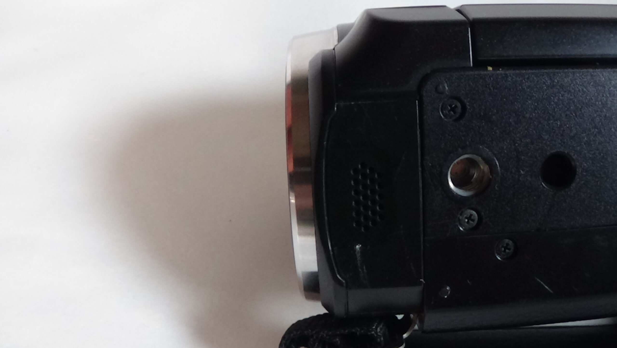 filmadora sony hdr-cx675 pequena no tamanho, grande na captura. discreta e eficiente - Imagem 11